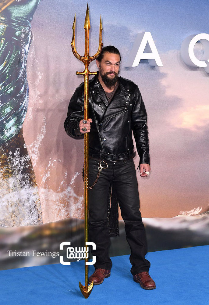 جیسون موموآ در فرش قرمر فیلم سینمایی «آکوامن» (Aquaman) در لندن